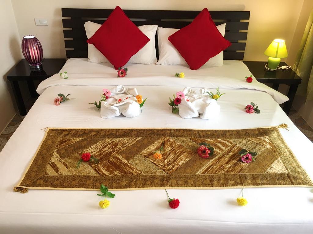 Goldsea Beach Patong Eksteriør bilde